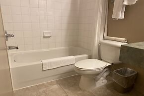 Super 8 by Wyndham Edmonton South