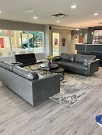 Super 8 by Wyndham Edmonton South