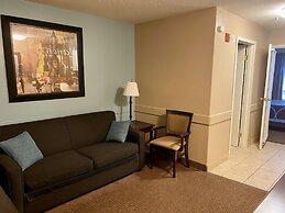 Super 8 by Wyndham Edmonton South