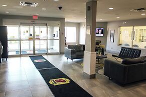 Super 8 by Wyndham Edmonton South
