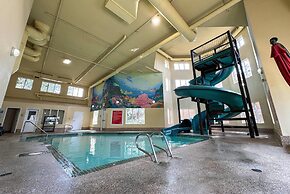 Super 8 by Wyndham Edmonton South