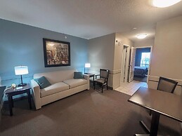 Super 8 by Wyndham Edmonton South