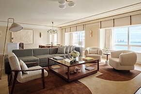 Four Seasons Hotel Miami