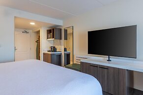 Hilton Garden Inn Auburn Lewiston Riverwatch