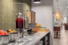 DoubleTree by Hilton Phoenix Midtown