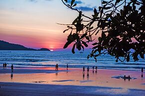 Impiana Beachfront Resort Patong, Phuket