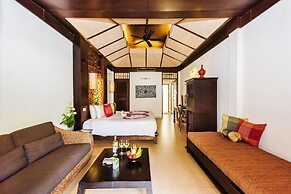 Impiana Beachfront Resort Patong, Phuket