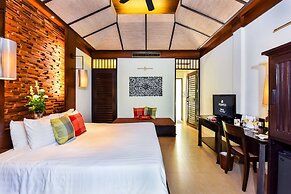 Impiana Beachfront Resort Patong, Phuket