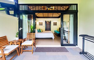 Impiana Beachfront Resort Patong, Phuket