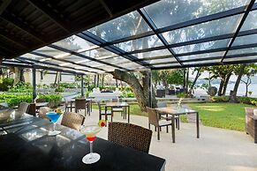 Impiana Beachfront Resort Patong, Phuket