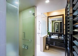 Impiana Beachfront Resort Patong, Phuket