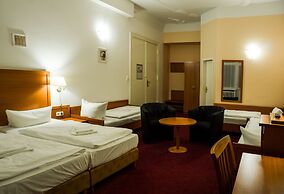 Hotel Aster