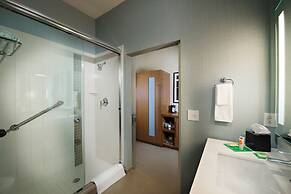 Hyatt Place Savannah Airport