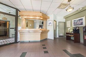 Quality Hotel & Suites