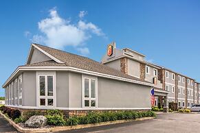 Super 8 by Wyndham Sault Ste. Marie MI