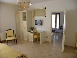 Hotel Ristorante Borgo La Tana