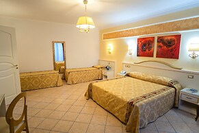 Hotel Ristorante Borgo La Tana