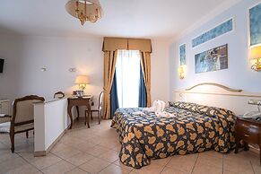 Hotel Ristorante Borgo La Tana