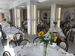Hotel Ristorante Borgo La Tana