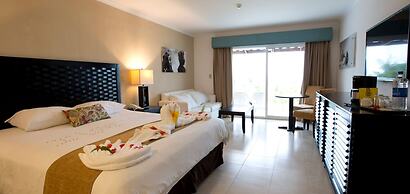 Playa Blanca Beach Resort - All Inclusive