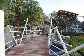 Playa Blanca Beach Resort - All Inclusive