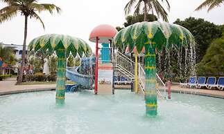 Playa Blanca Beach Resort - All Inclusive