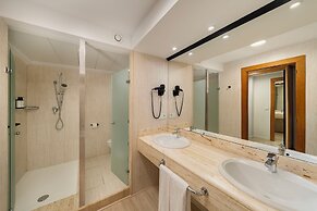 Hotel & Spa Peñíscola Plaza Suites