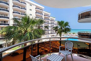 Hotel & Spa Peñíscola Plaza Suites