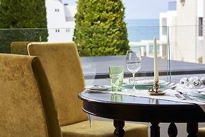 Albatros Spa & Resort Hotel