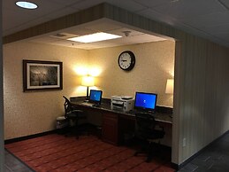 Best Western Plus Arrowhead Hotel