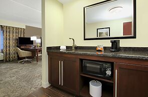 Hampton Inn & Suites Rockville Centre