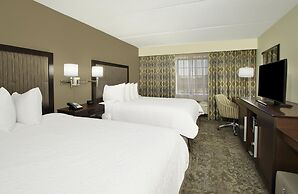 Hampton Inn & Suites Rockville Centre