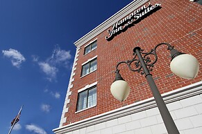Hampton Inn & Suites Rockville Centre