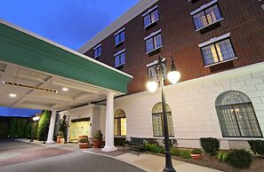 Hampton Inn & Suites Rockville Centre