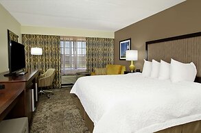 Hampton Inn & Suites Rockville Centre