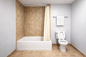Quarters Inn and Suites