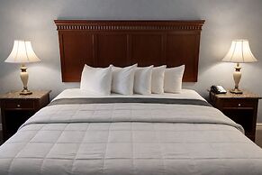 Quarters Inn and Suites