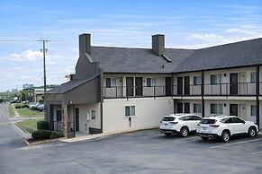 Quarters Inn and Suites