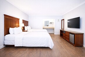 Quarters Inn and Suites