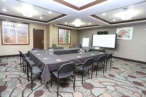 Holiday Inn Express And Suites - Vernon by IHG