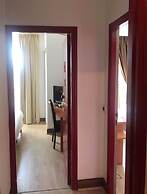 Hotel Colbert