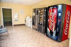 Holiday Inn Express & Suites Cocoa by IHG