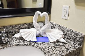 Holiday Inn Express & Suites Cocoa by IHG