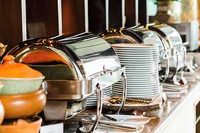 Holiday Inn Express & Suites Cocoa by IHG