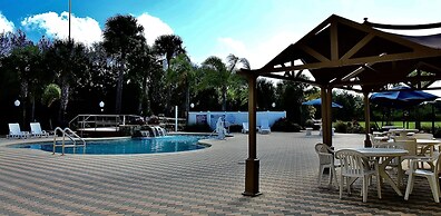 Holiday Inn Express & Suites Cocoa by IHG