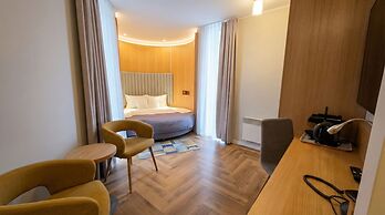 Vivaldi Hotel