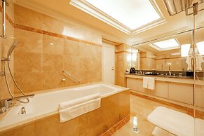 Lotte Hotel Saigon