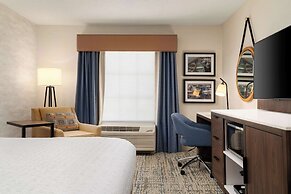 Hampton Inn & Suites Newport/Middletown