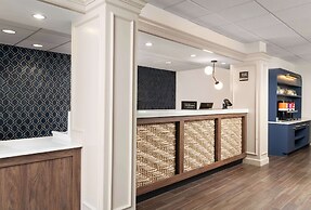 Hampton Inn & Suites Newport/Middletown
