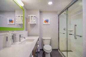 Hampton Inn East Aurora
